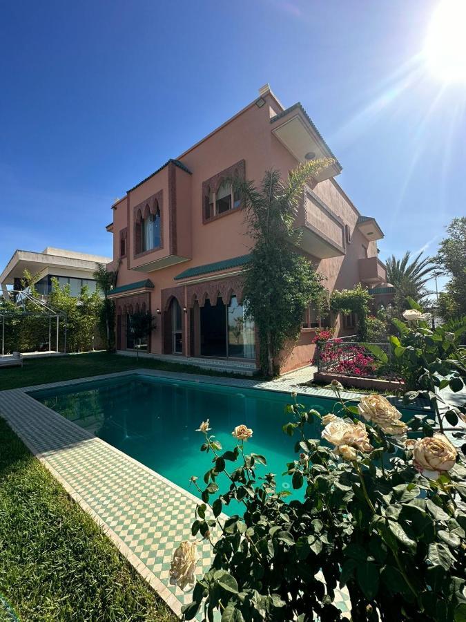 Chanel Villa