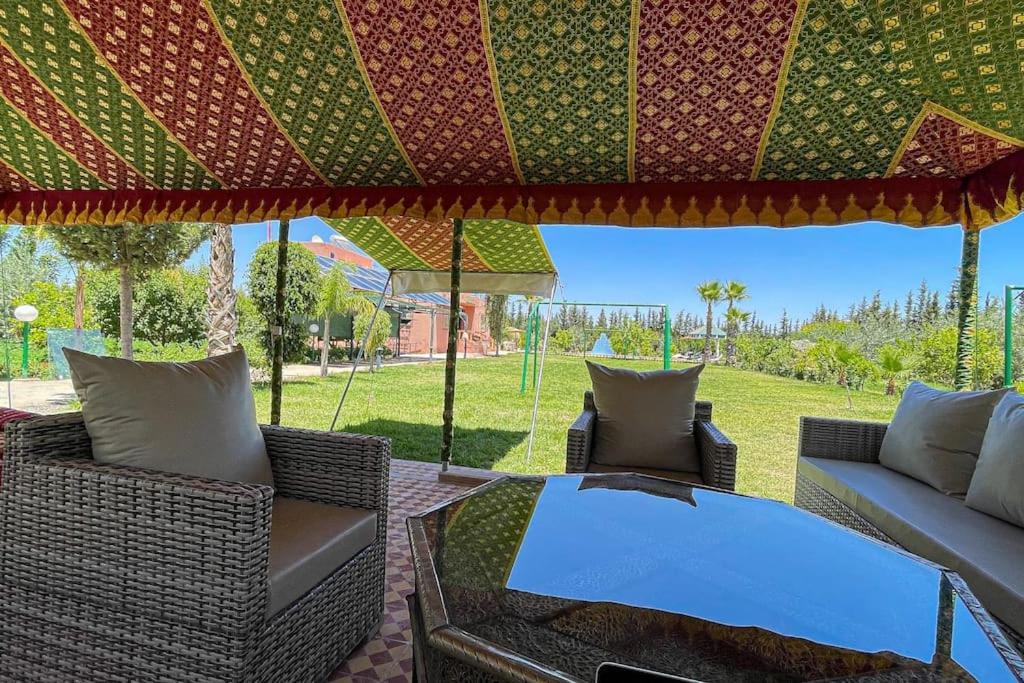Villa Ferme De Avec Grande A Marrakech