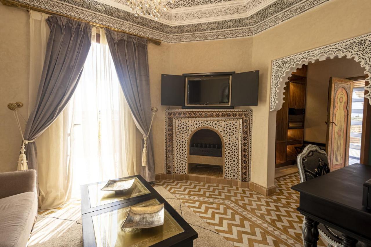 Villa Maria Towers , Palais Table D'hotes &