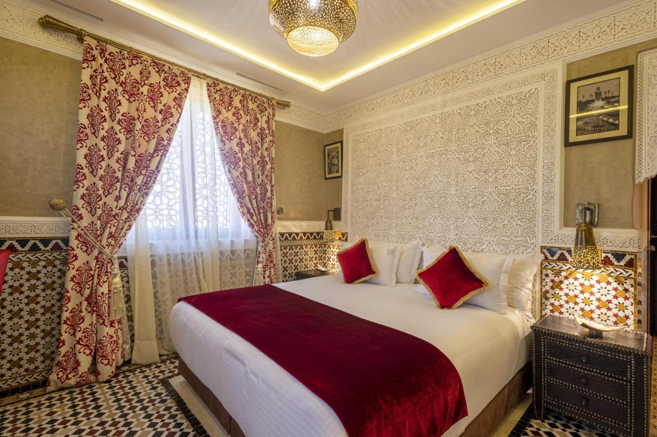 Maria Towers , Palais Table D'hotes & Villa *