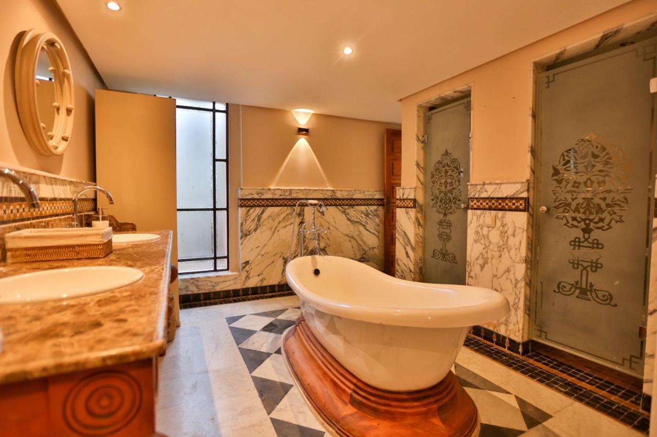 Villa Sur Le Golf De La Palmeraie With Cooker And Butler Included Marrakesh