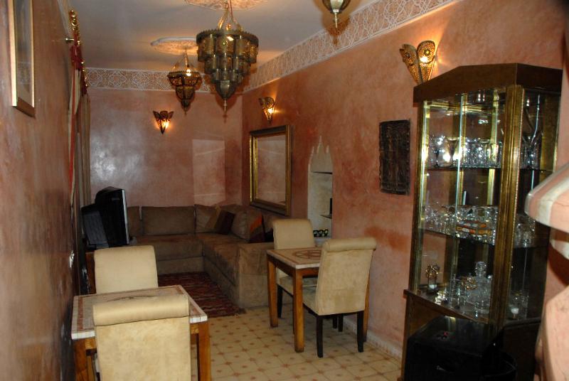 Riad Jonan &