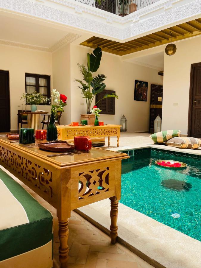 Guest house Deha & *