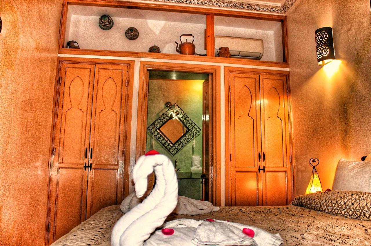 Dar Nakhla & Rooftop Jacuzzi Bed & Breakfast Marrakesh