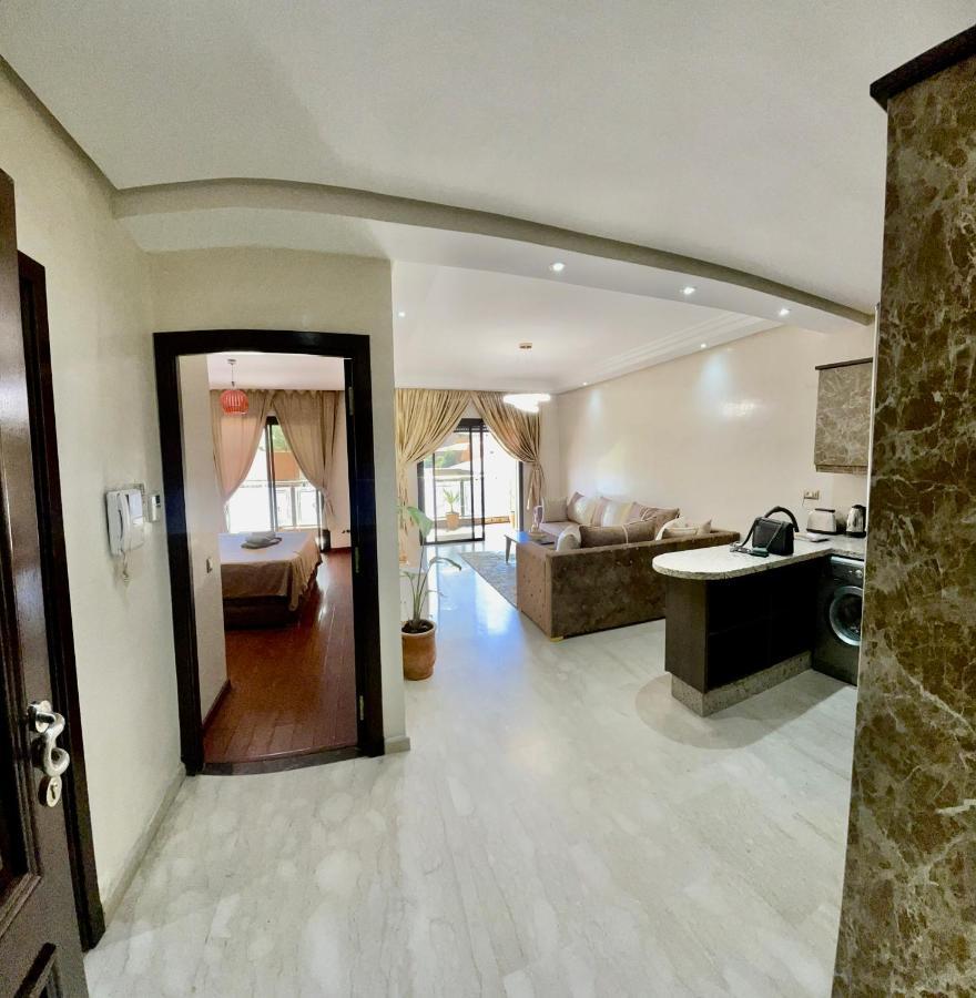 Apartment Golden House