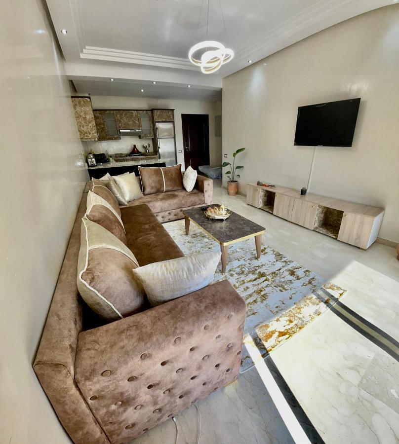 Apartment Golden House