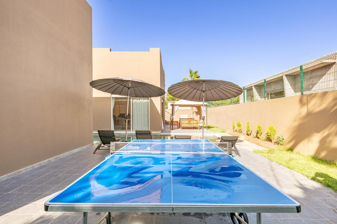 Mima, Lux, Billard, Jeux, Cuisiniere , Piscine Chauffee, *