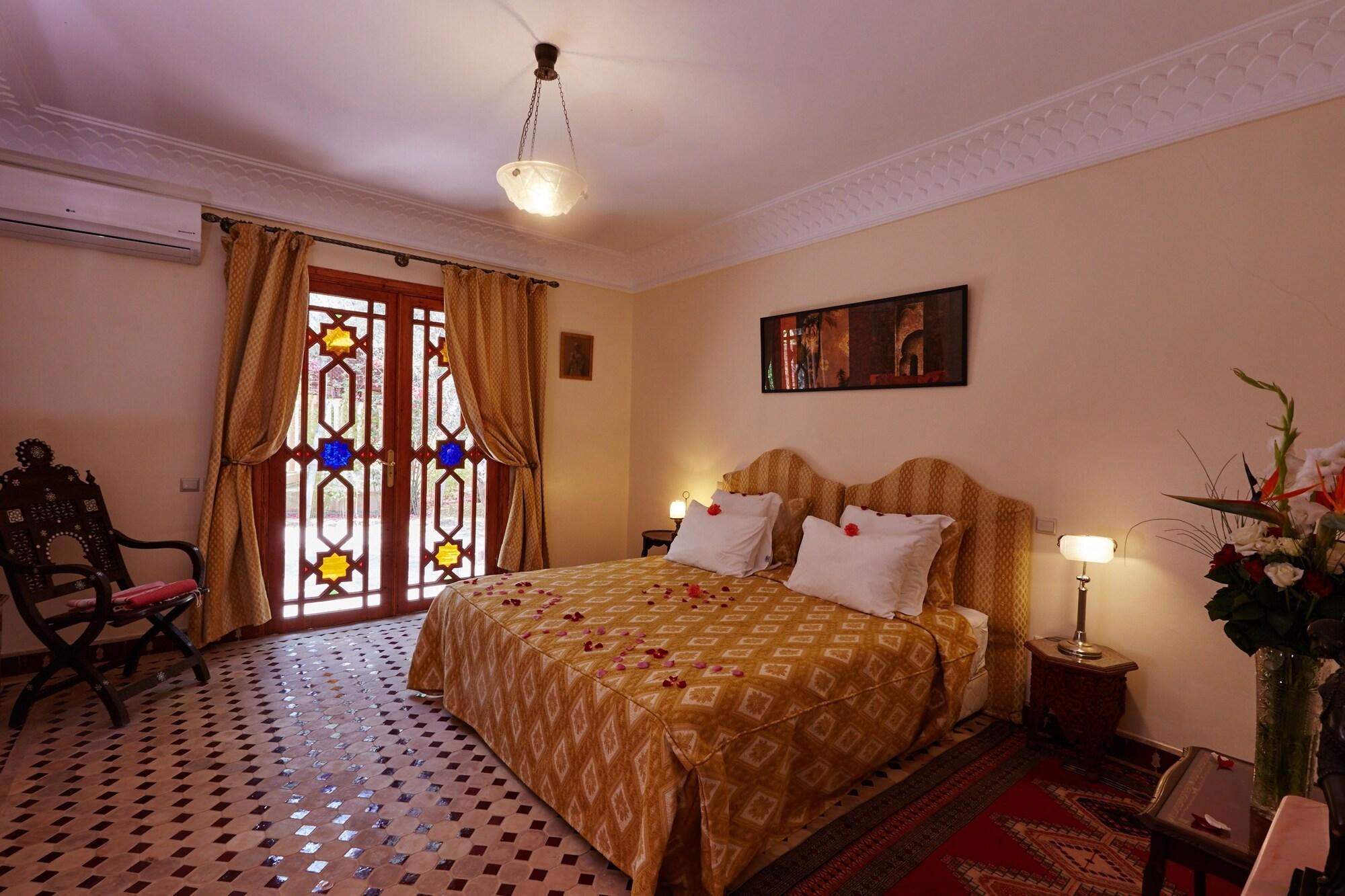 Guest house Dar Ayniwen Garden & Bird Zoo Marrakesh