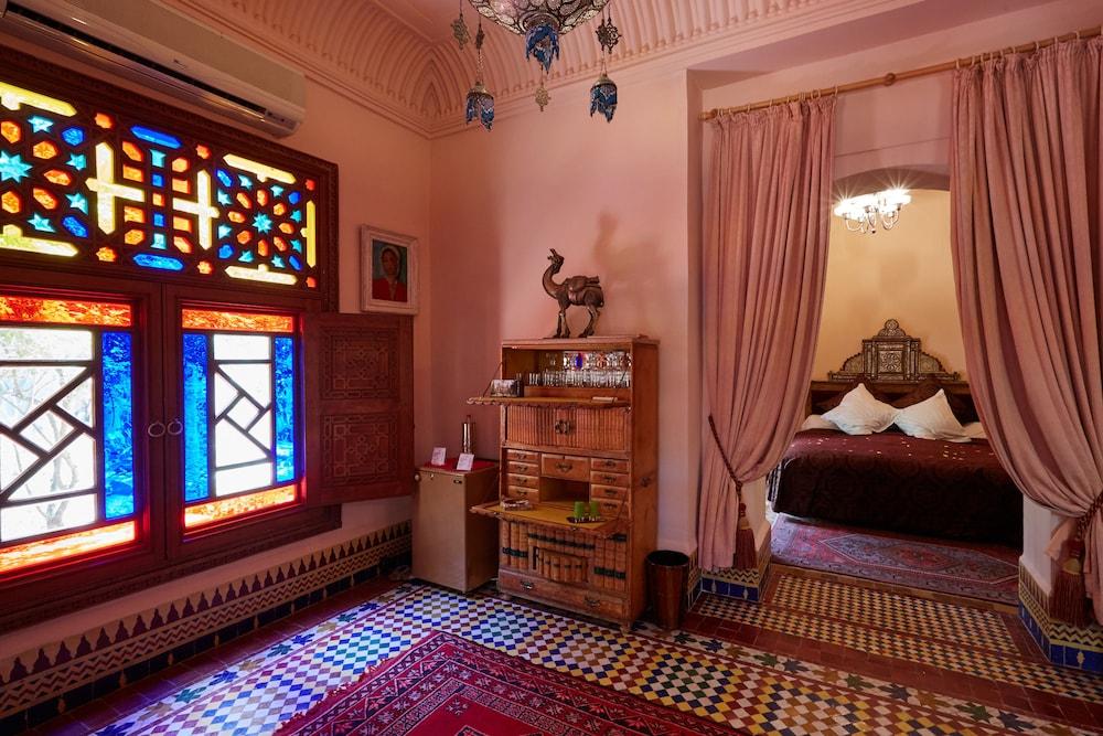 Guest house Dar Ayniwen Garden & Bird Zoo Marrakesh