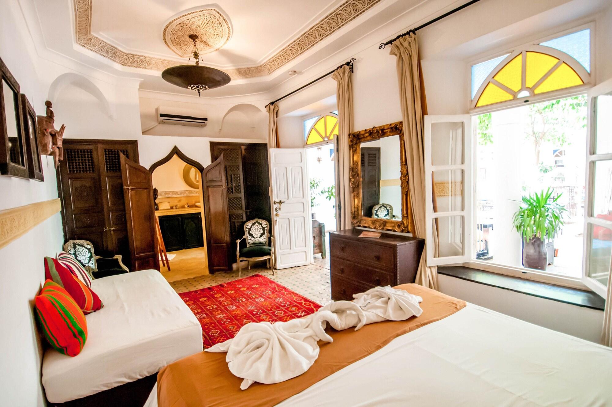 Almeria & 4* Marrakesh