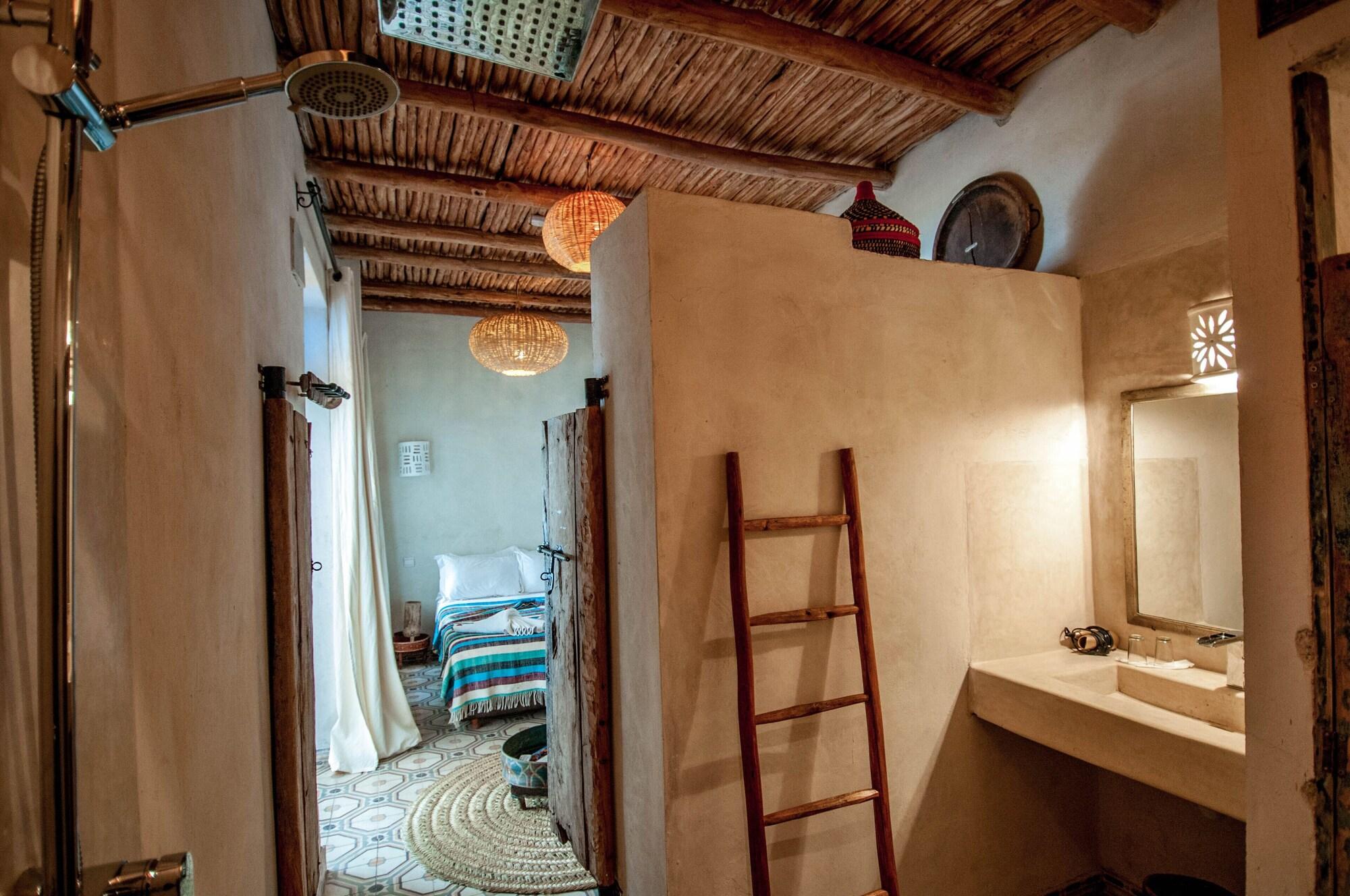 Almeria & Riad Marrakesh