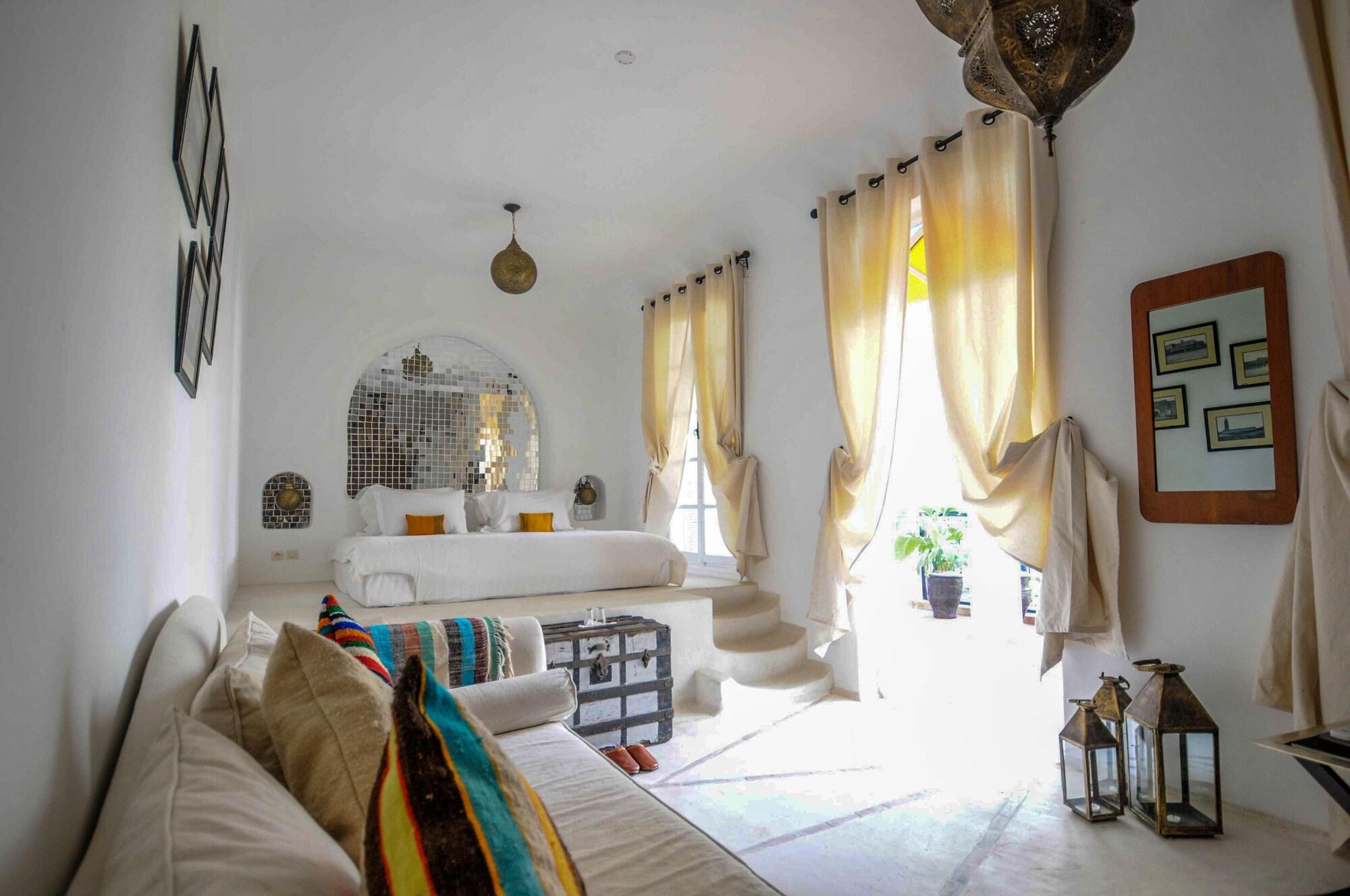 Almeria & Riad Marrakesh