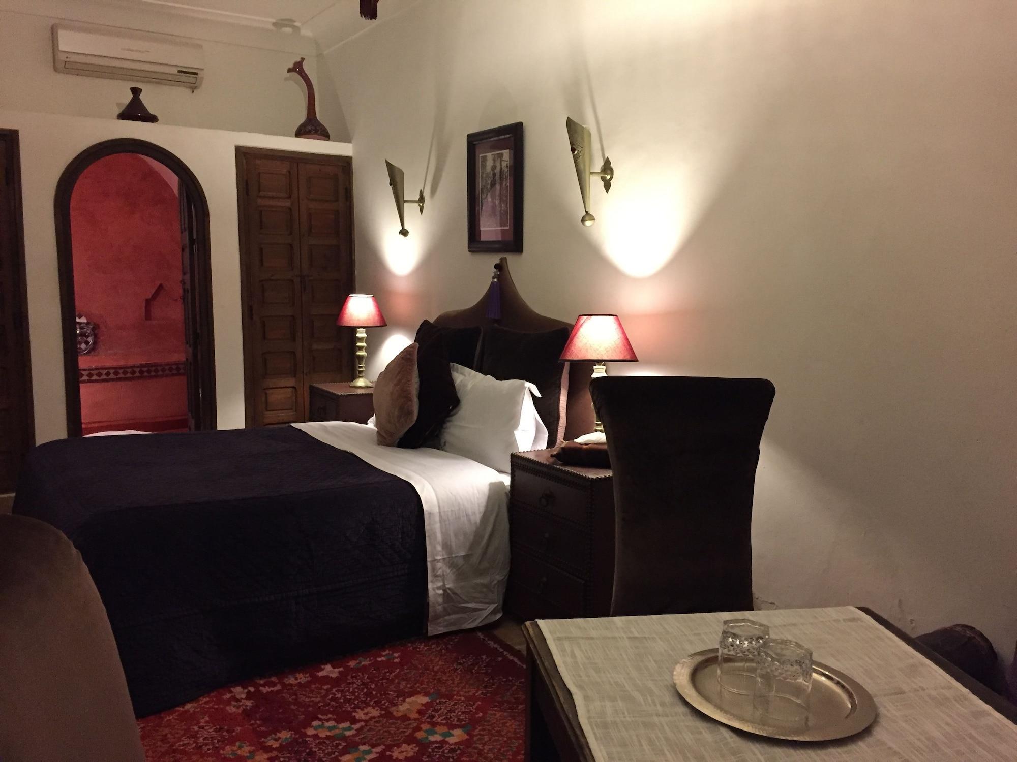 Laora Riad