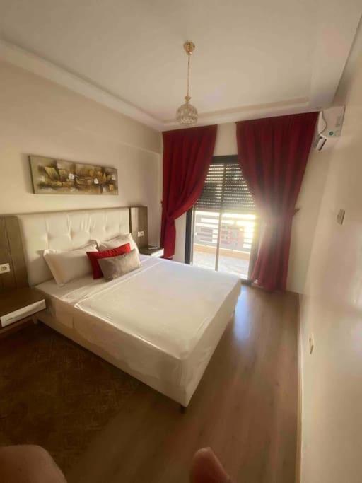 Apartment De Standing. Marrakesh
