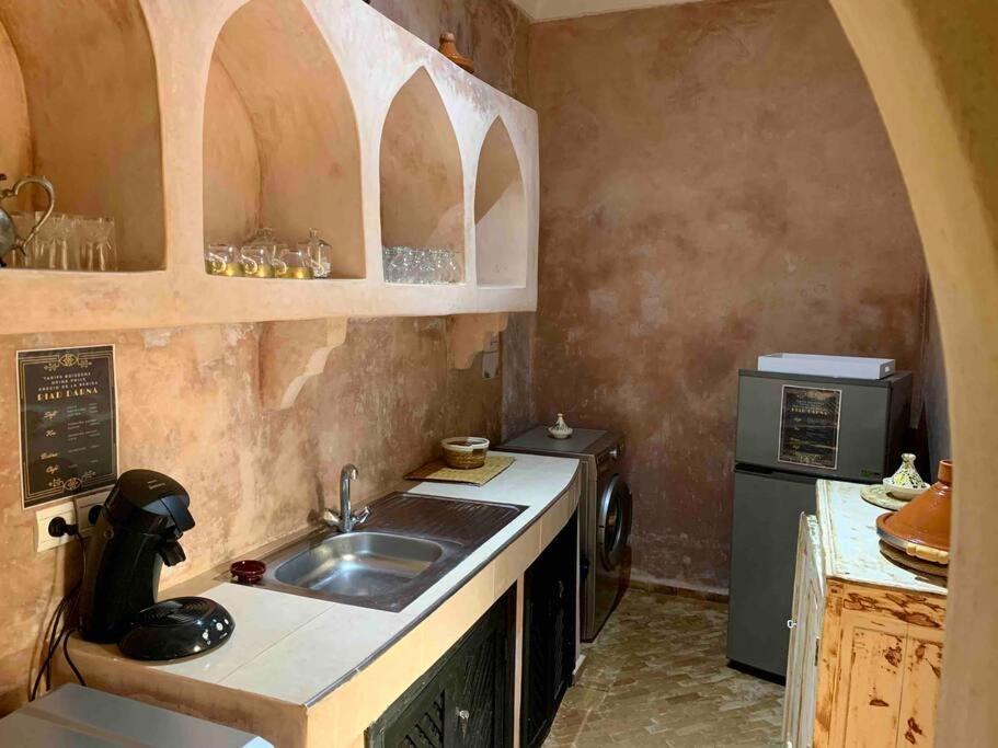 4 Avec Piscine Et Petit Dejeuner Marrakesh