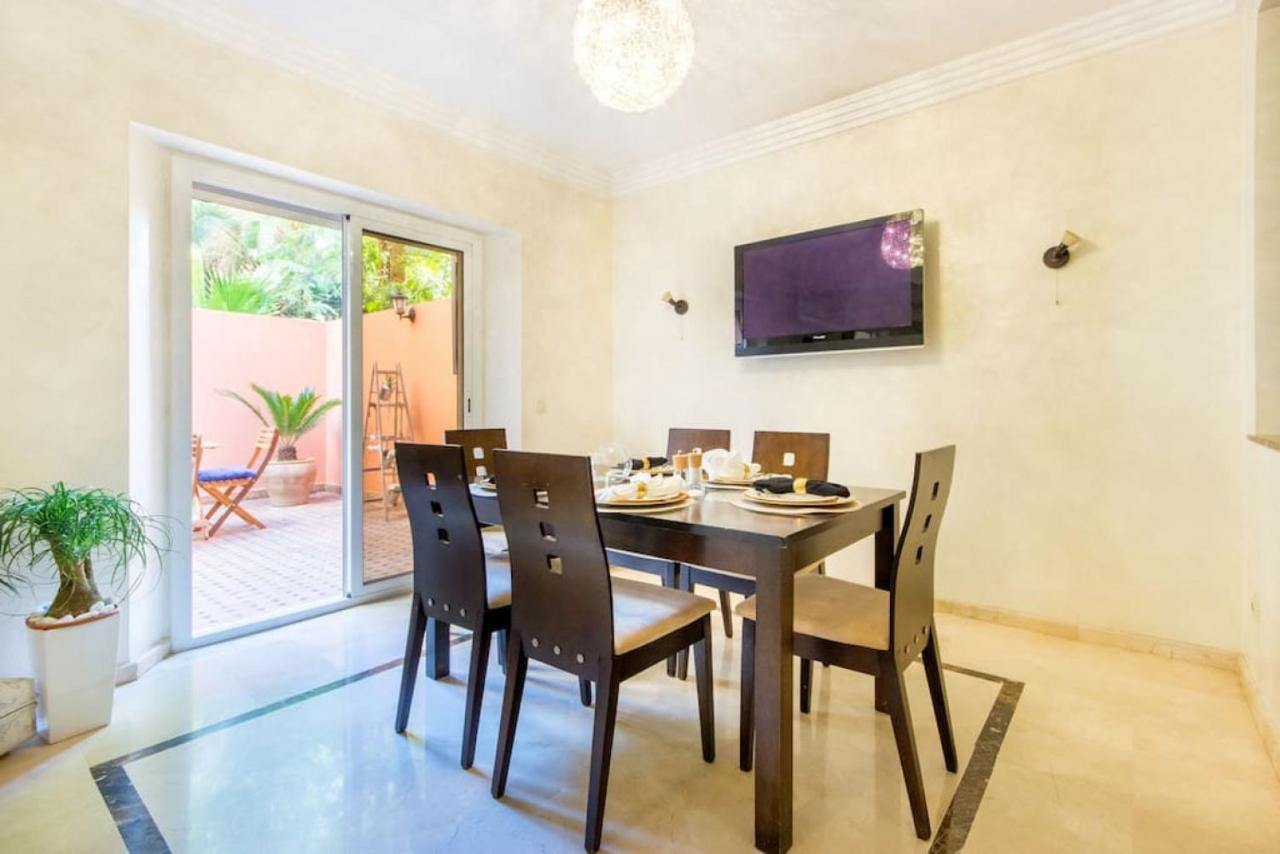 Luxury Duplex - Private Jacuzzi - Center Hivernage Apartment