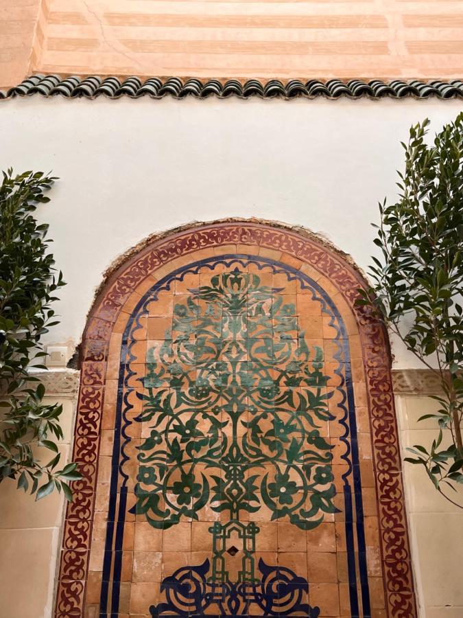 Riad Black Doors *