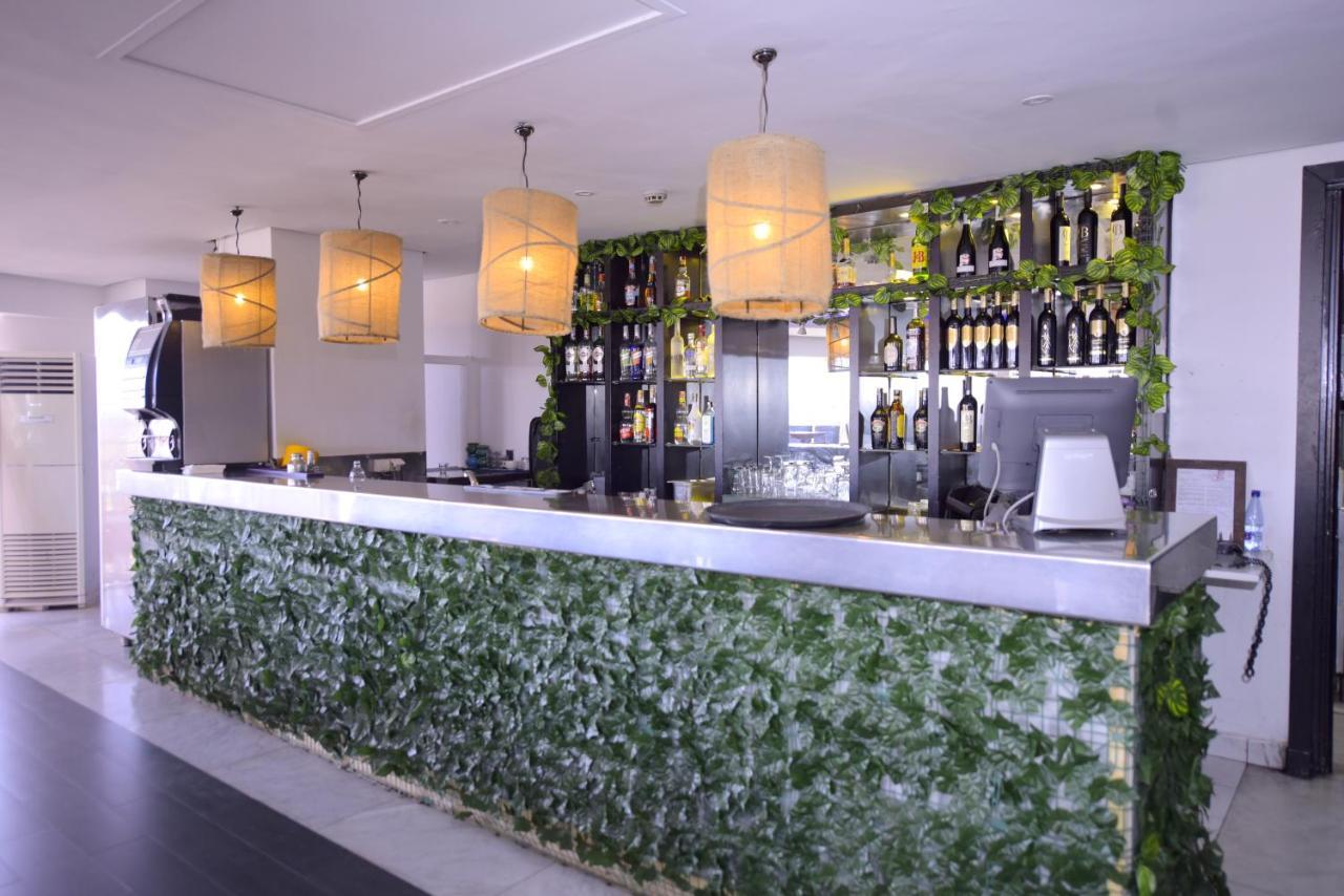 Sky Boutique Ennahda Rennaissance Hotel
