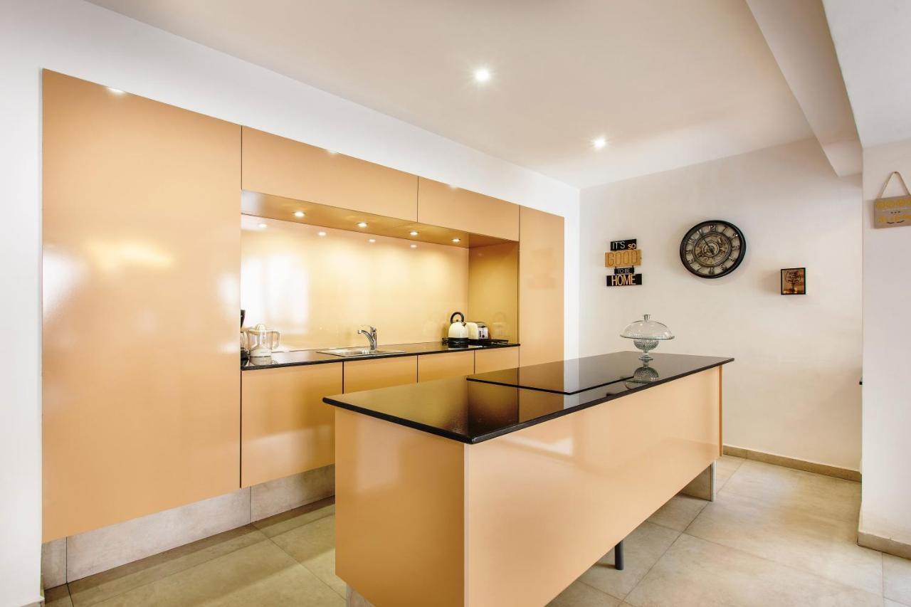 Villa Serenity & - Breakfast