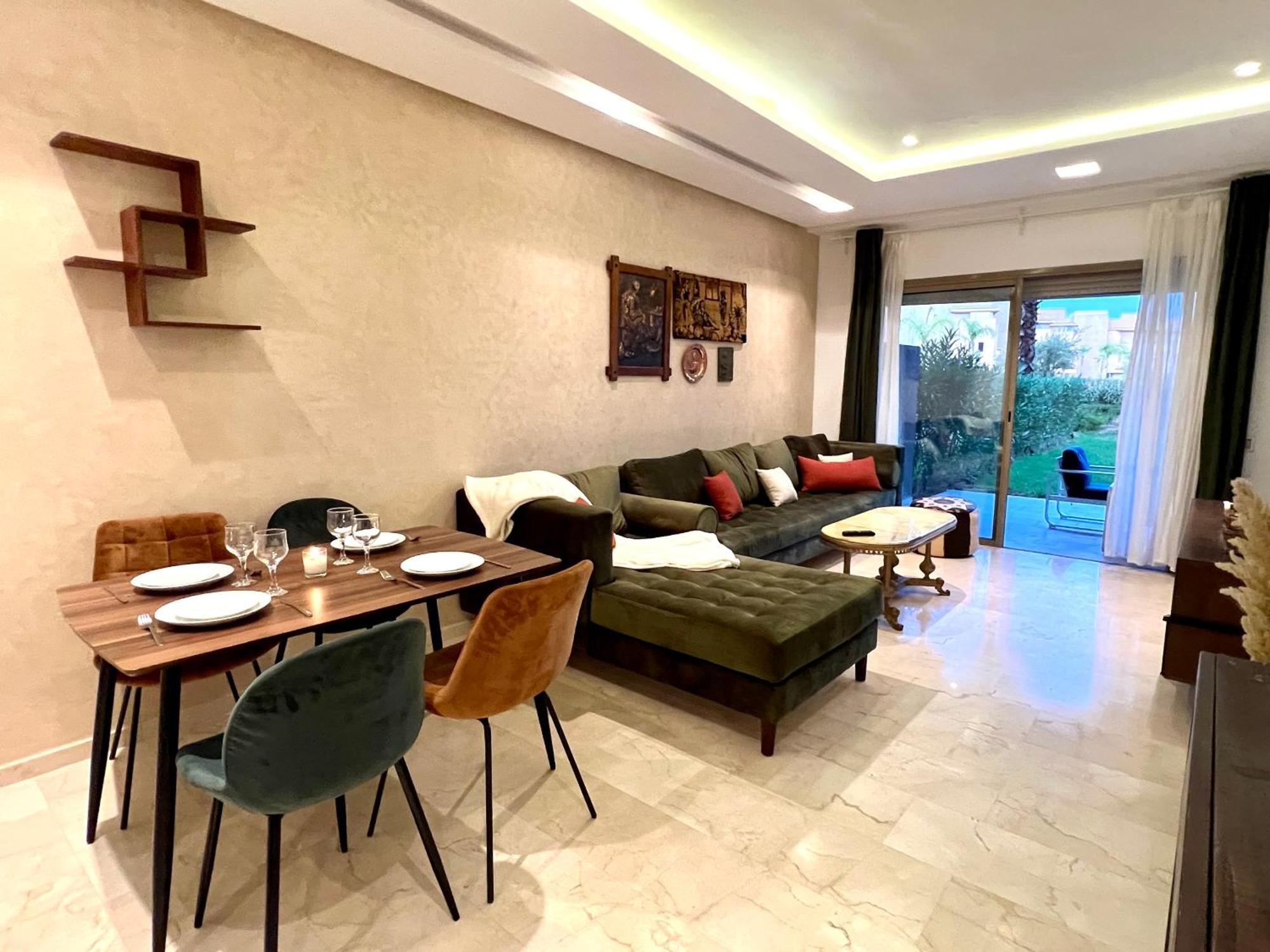 Luxury Prestigia Apartment