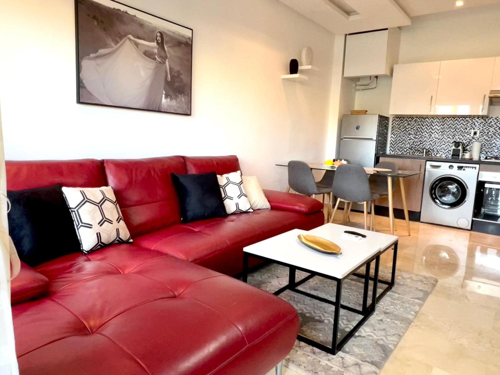 Luxury Prestigia Apartment *