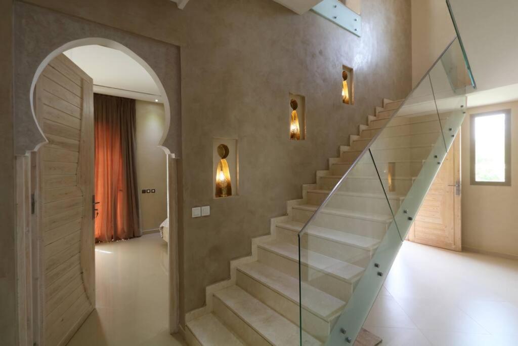 Splendide De Luxe Privatisee Avec Cuisiniere - Piscine Chauffee - Jacuzzi & Hammam Villa Marrakesh