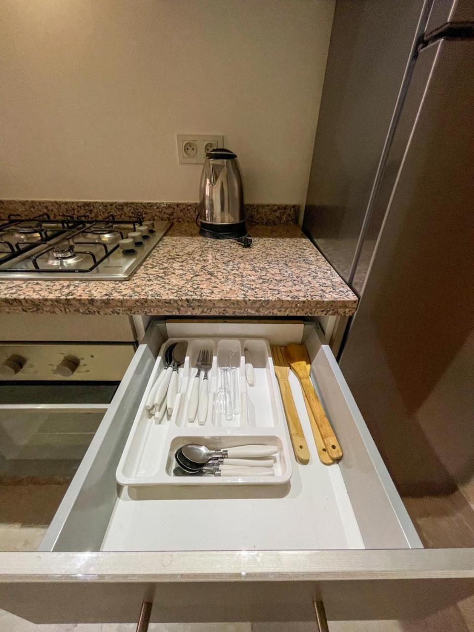 Luxury Aprt 2-bedrooms/pool Hivernage Centre Marrakesh