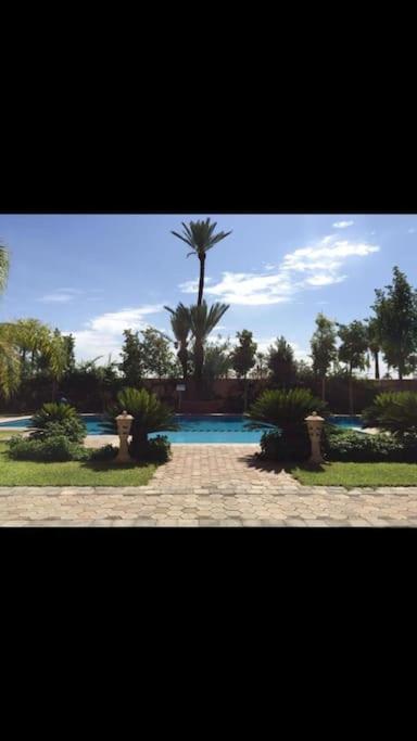 Marrakech Avec Piscine Apartment