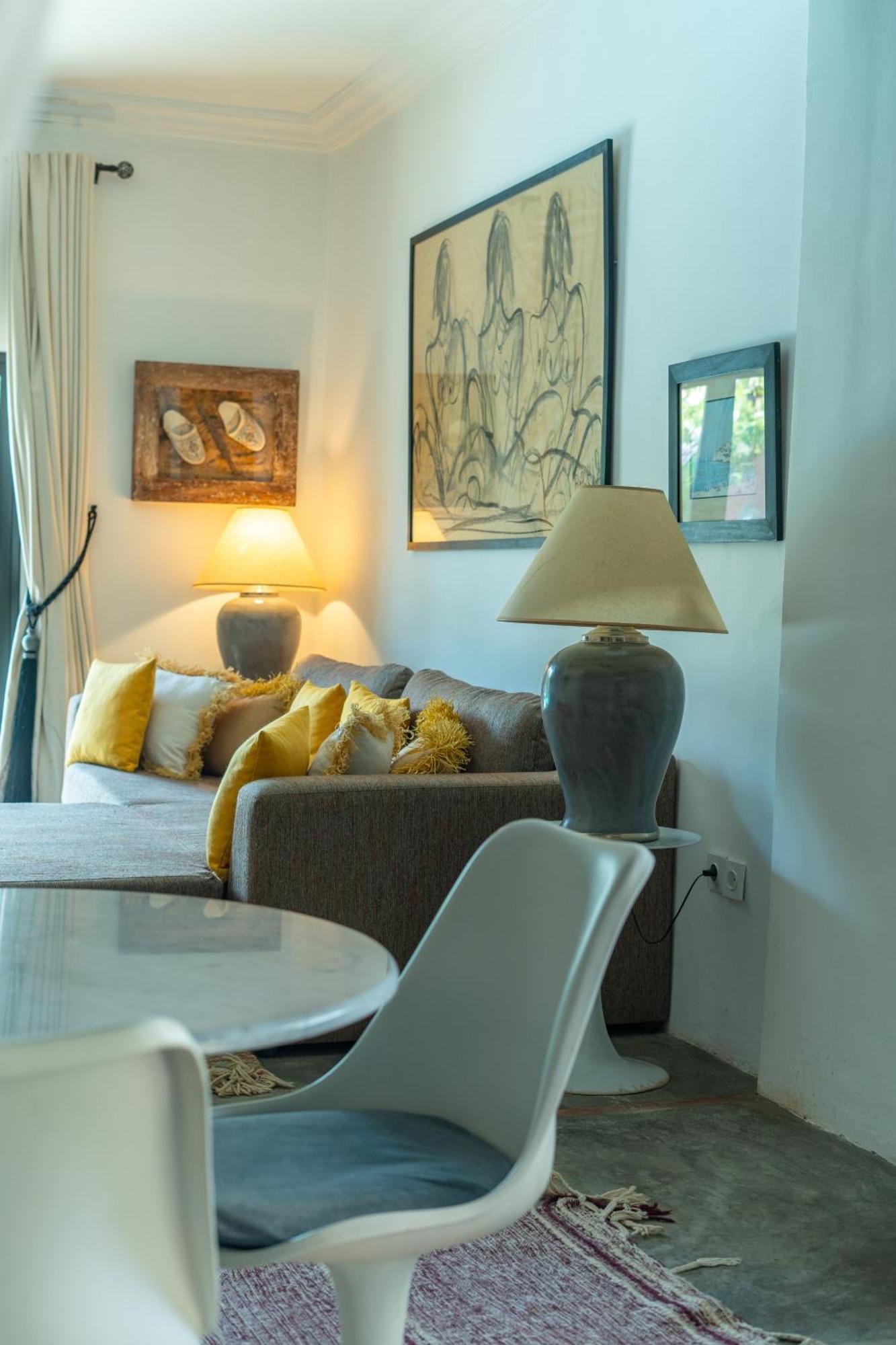 Private Comfort & Relax-heated Pool Villa