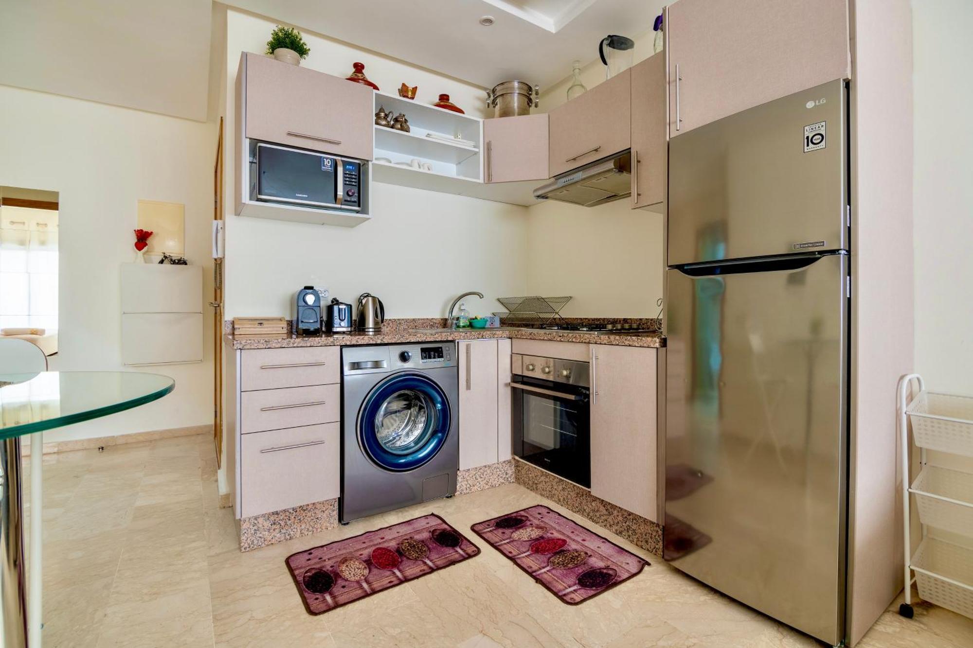 Apartamento Luxurious King Bed W/pool. Well Centered.