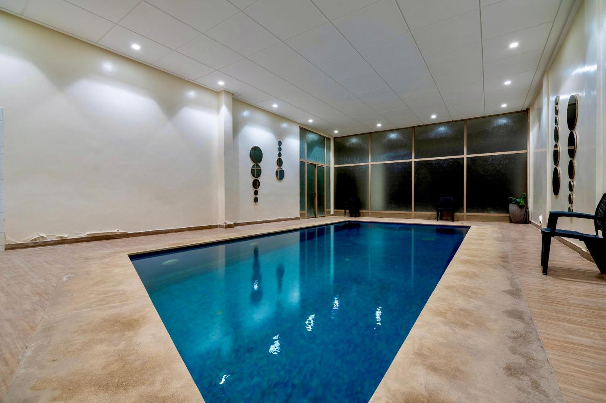 Luxurious King Bed W/pool. Well Centered. Apartamento