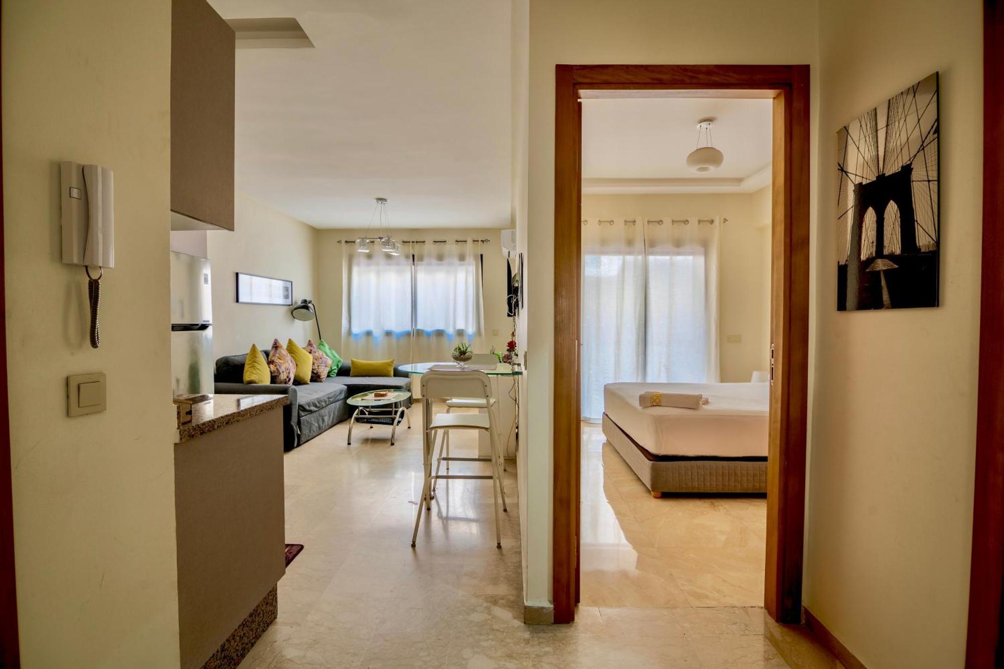 Apartamento Luxurious King Bed W/pool. Well Centered. *