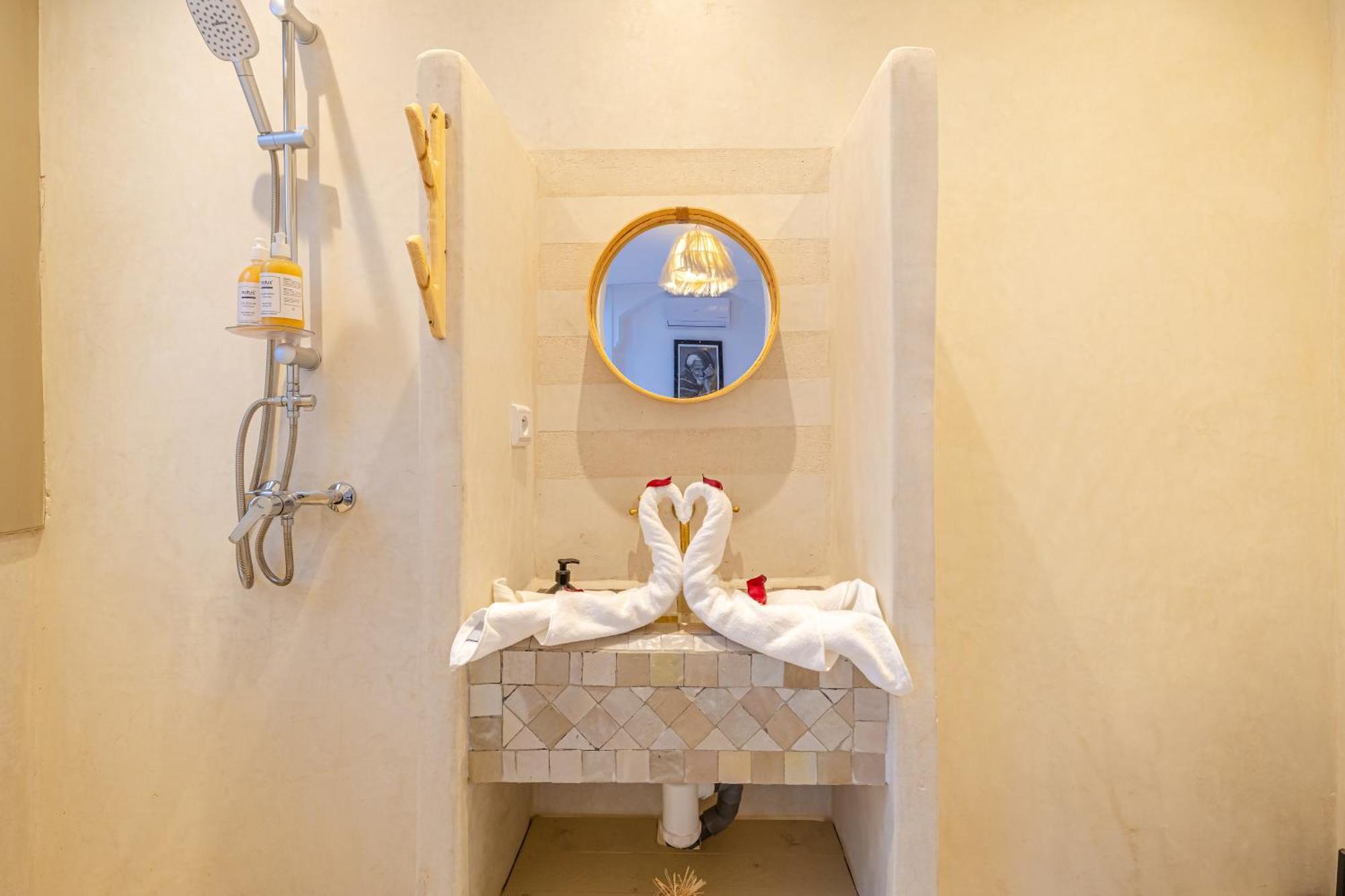 Agan/exclusive&new/pool/breakfast Included Pousada