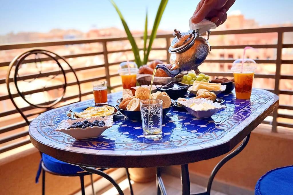 Majorelle Terrasse Wifi Centre
