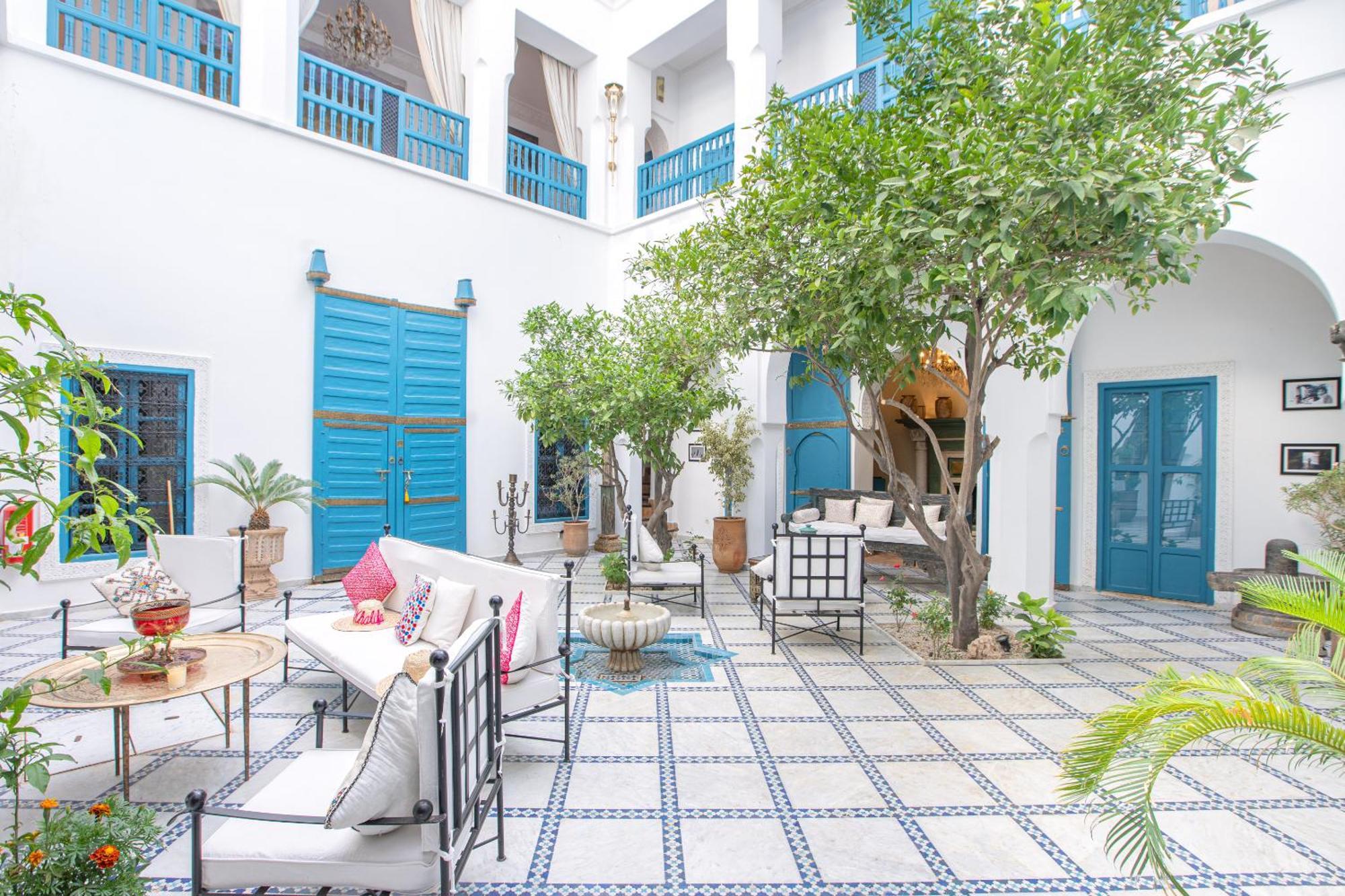 Riad Khalifa *