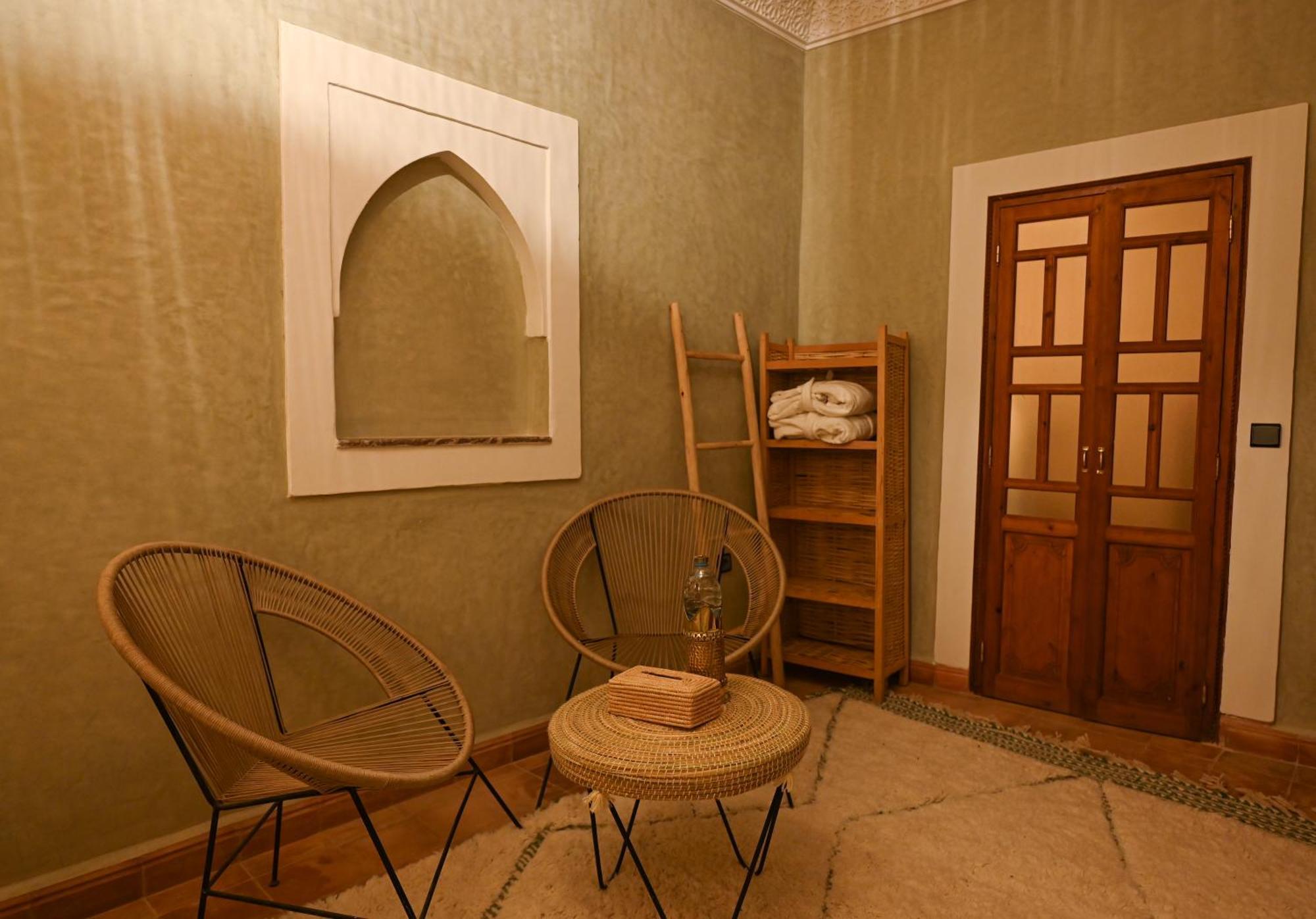 Guest house Chez Henriette *