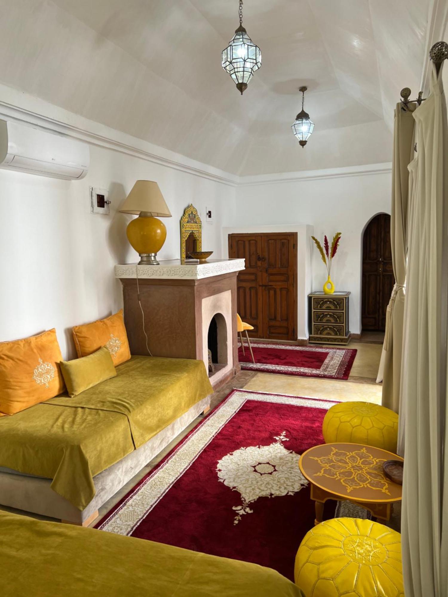 El Arsa Riad
