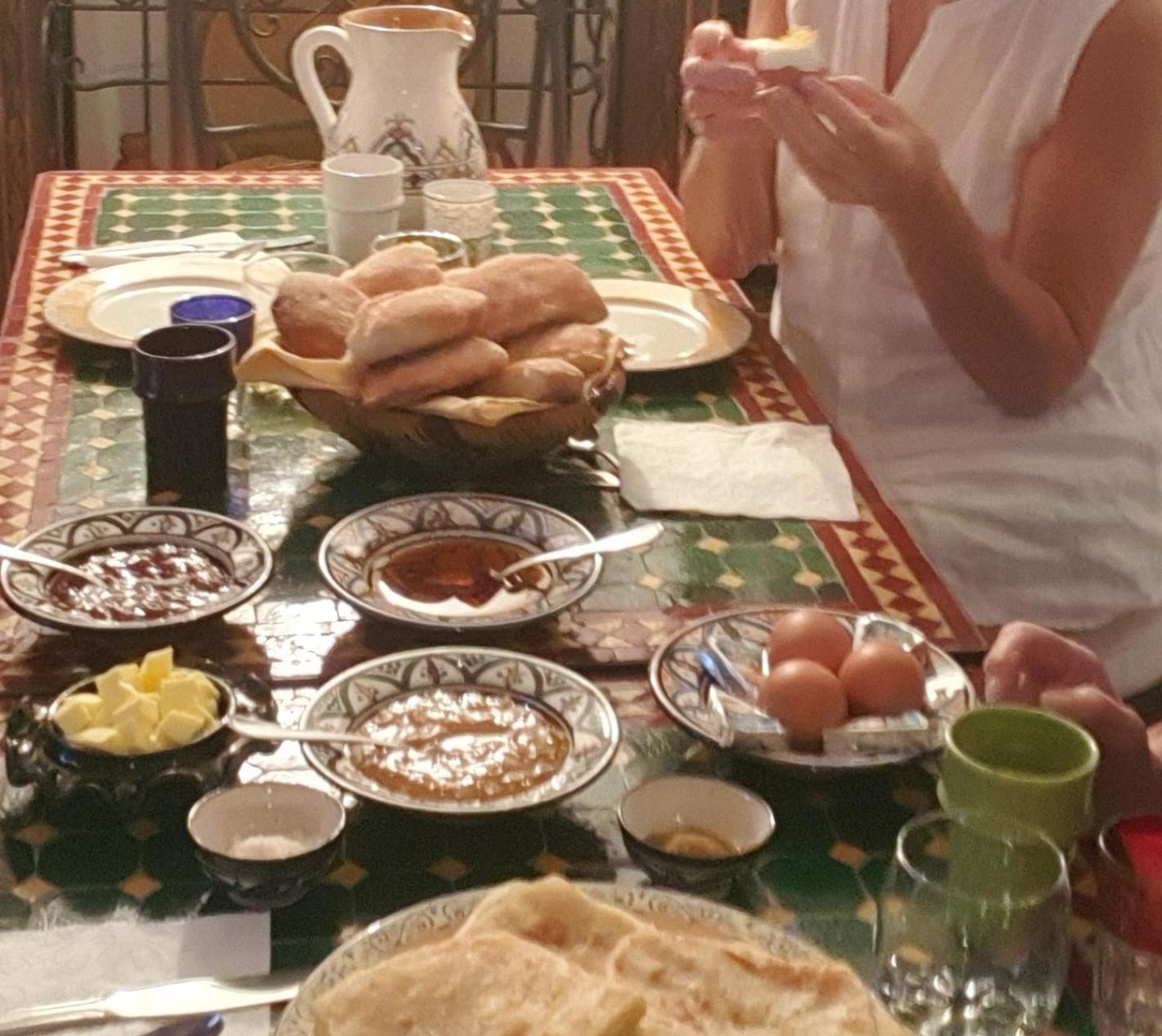 Riad Dar Sarah-mouassine-marrakech, Authentique Idealement Situe *