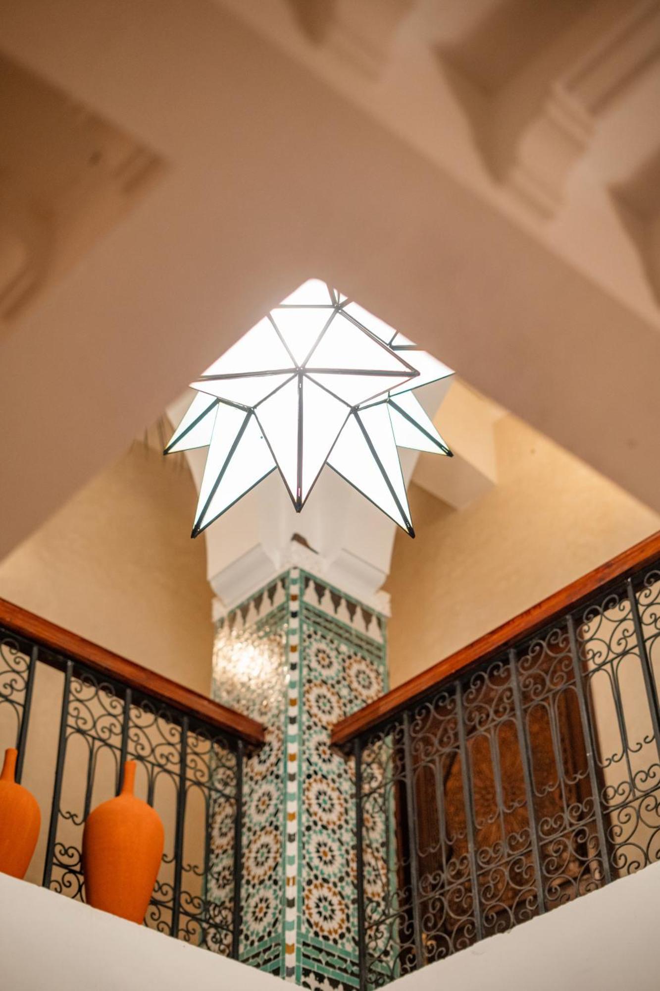 Holiday home Prive Dar L'etoile - Jacuzzi Piscine & Petit Dej Inclus Marrakesh