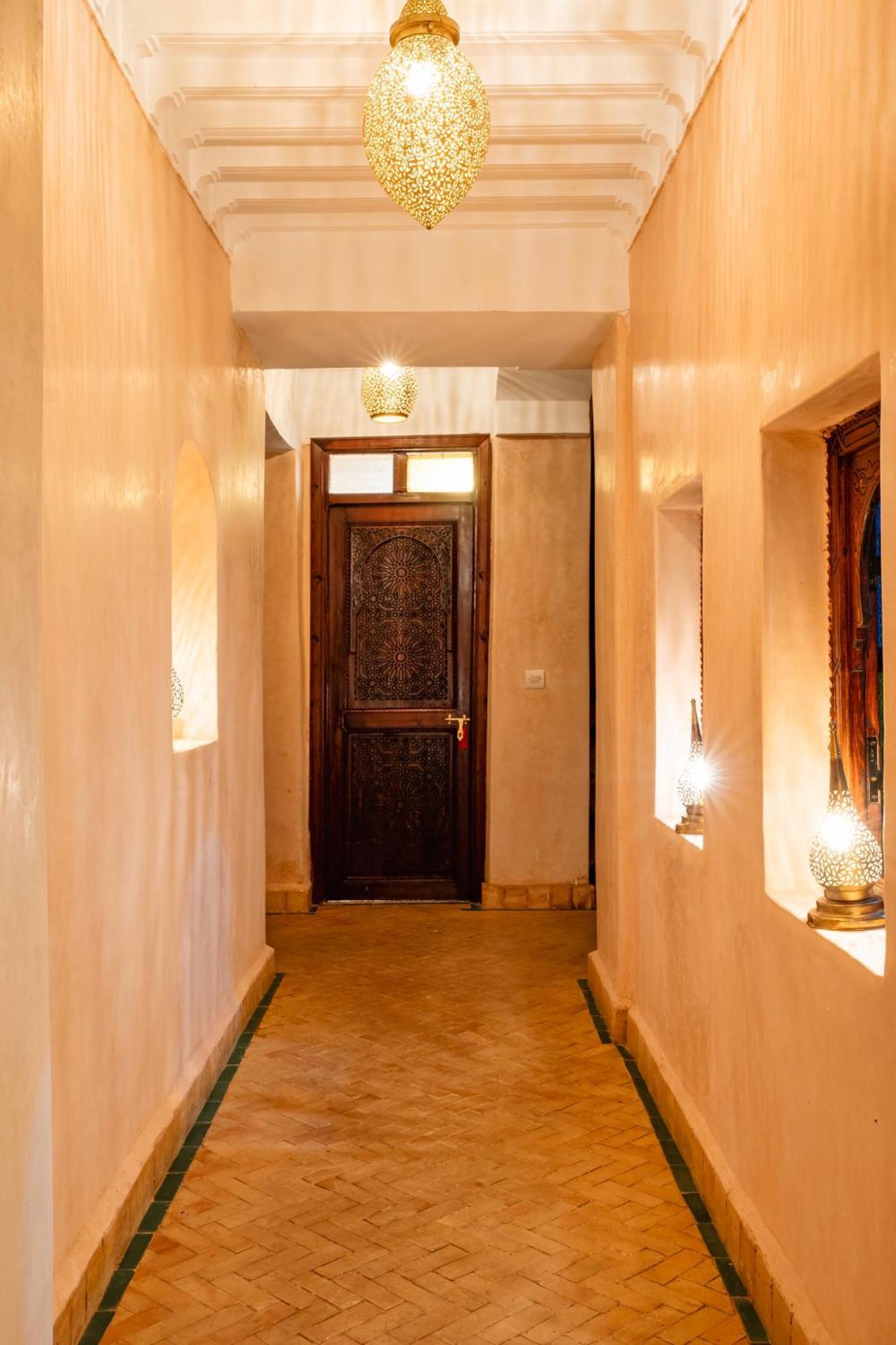 Prive Dar L'etoile - Jacuzzi Piscine & Petit Dej Inclus Marrakesh