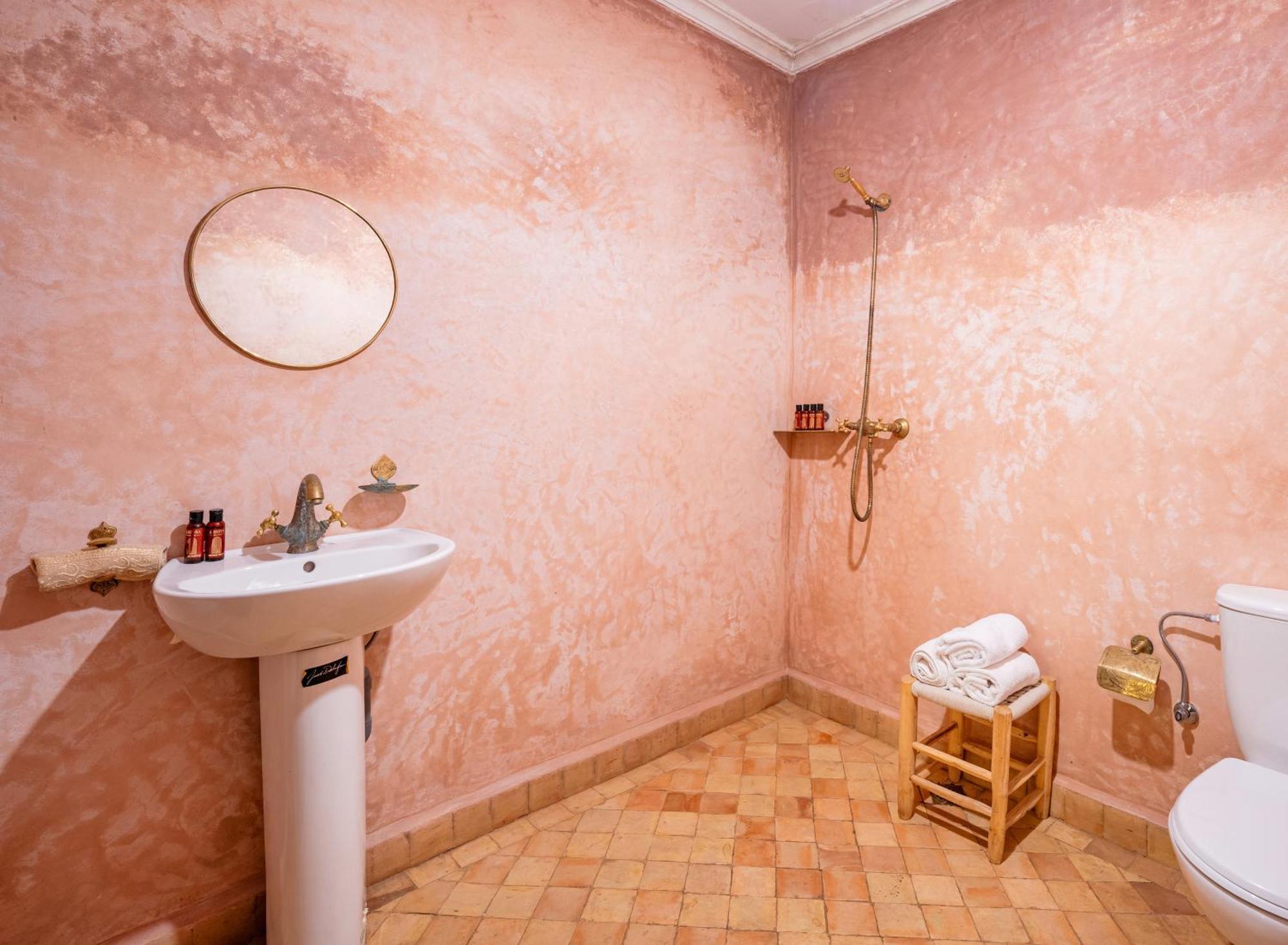 Prive Dar L'etoile - Jacuzzi Piscine & Petit Dej Inclus Marrakesh