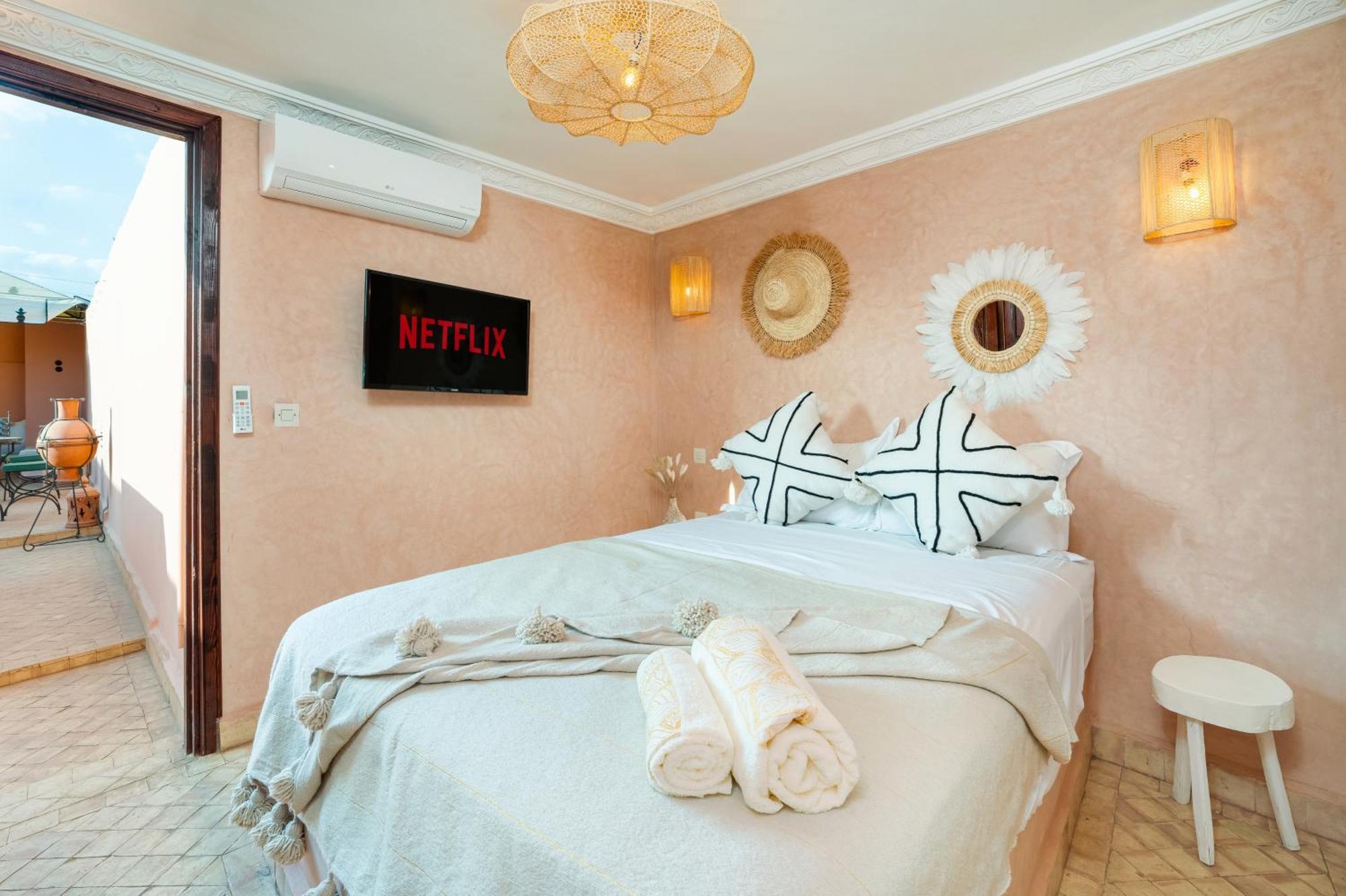 Prive Dar L'etoile - Jacuzzi Piscine & Petit Dej Inclus *