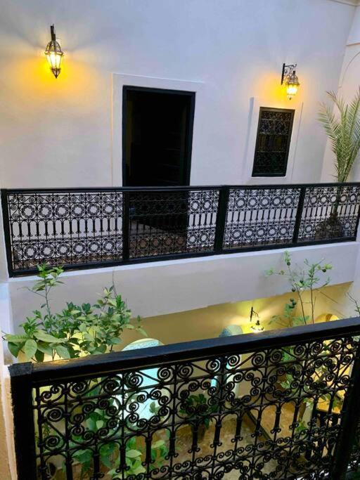 4 Avec Piscine Et Petit Dejeuner Marrakesh