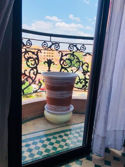 Typical Large Appt In Gueliz With View Apartamento Marraquexe