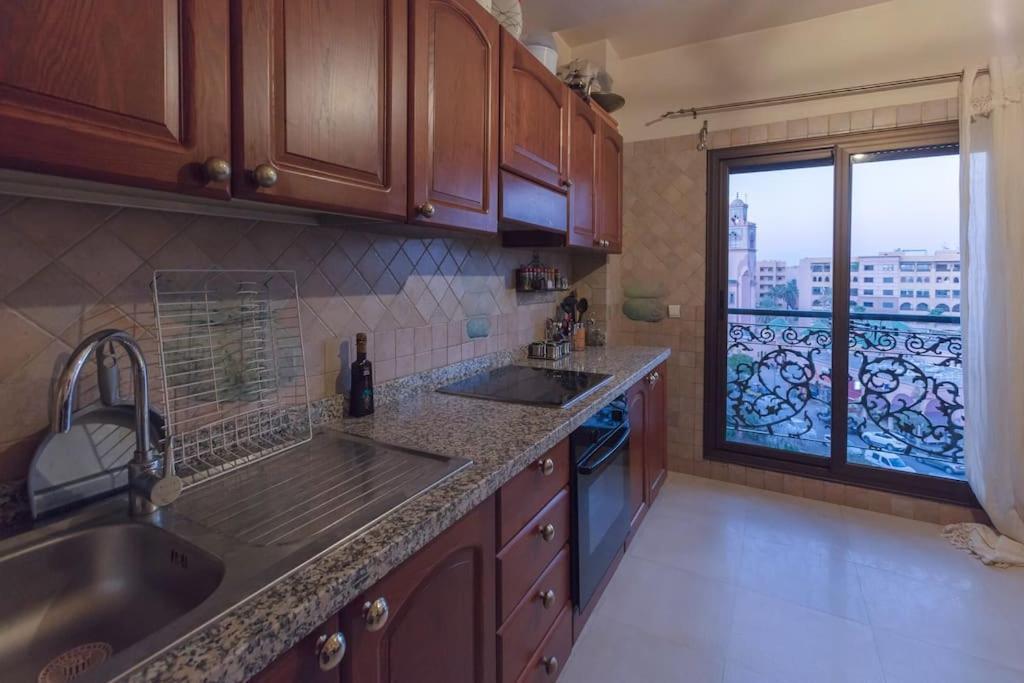 Typical Large Appt In Gueliz With View Apartamento *