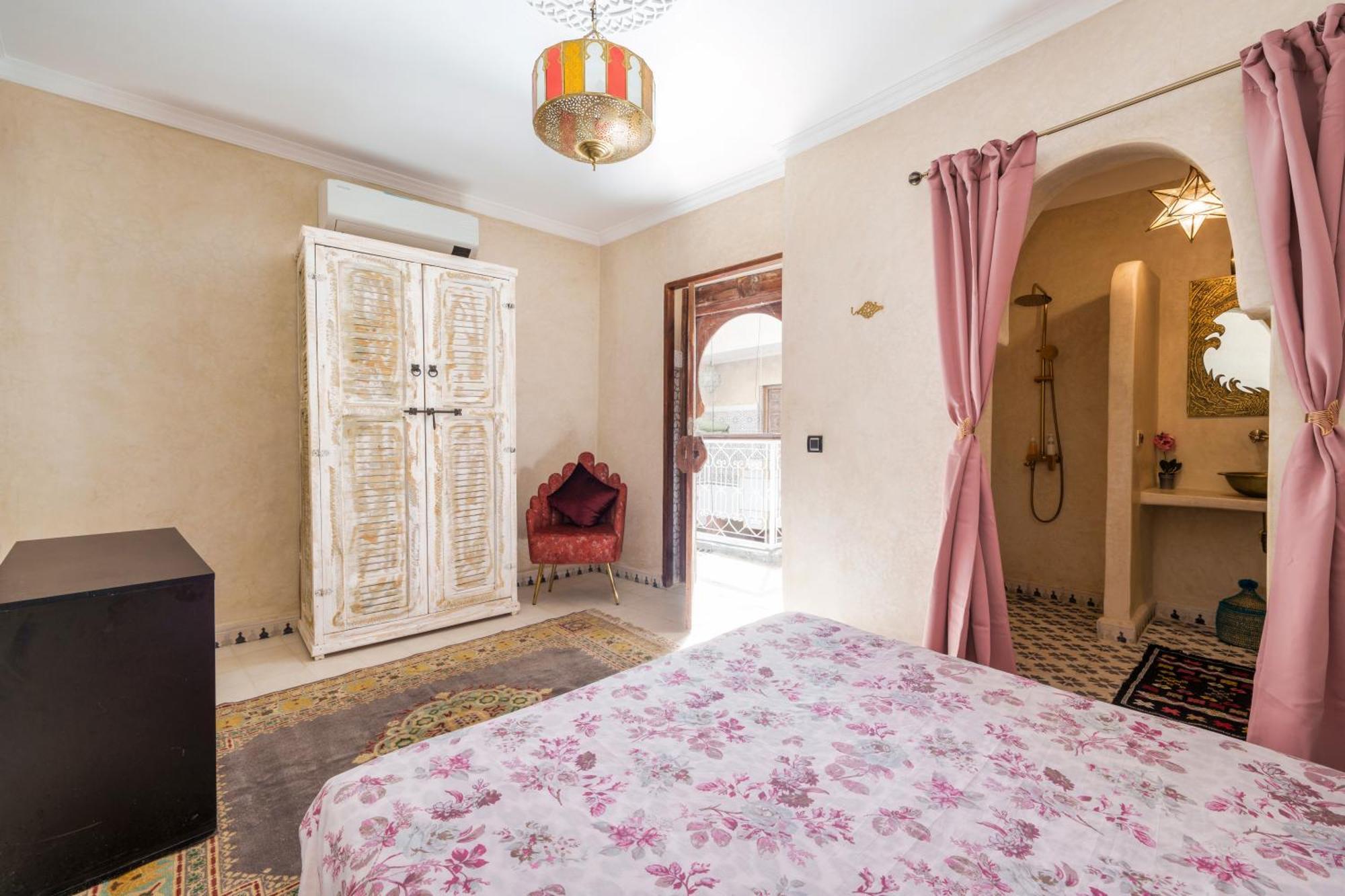 La Fayette Bed & Breakfast