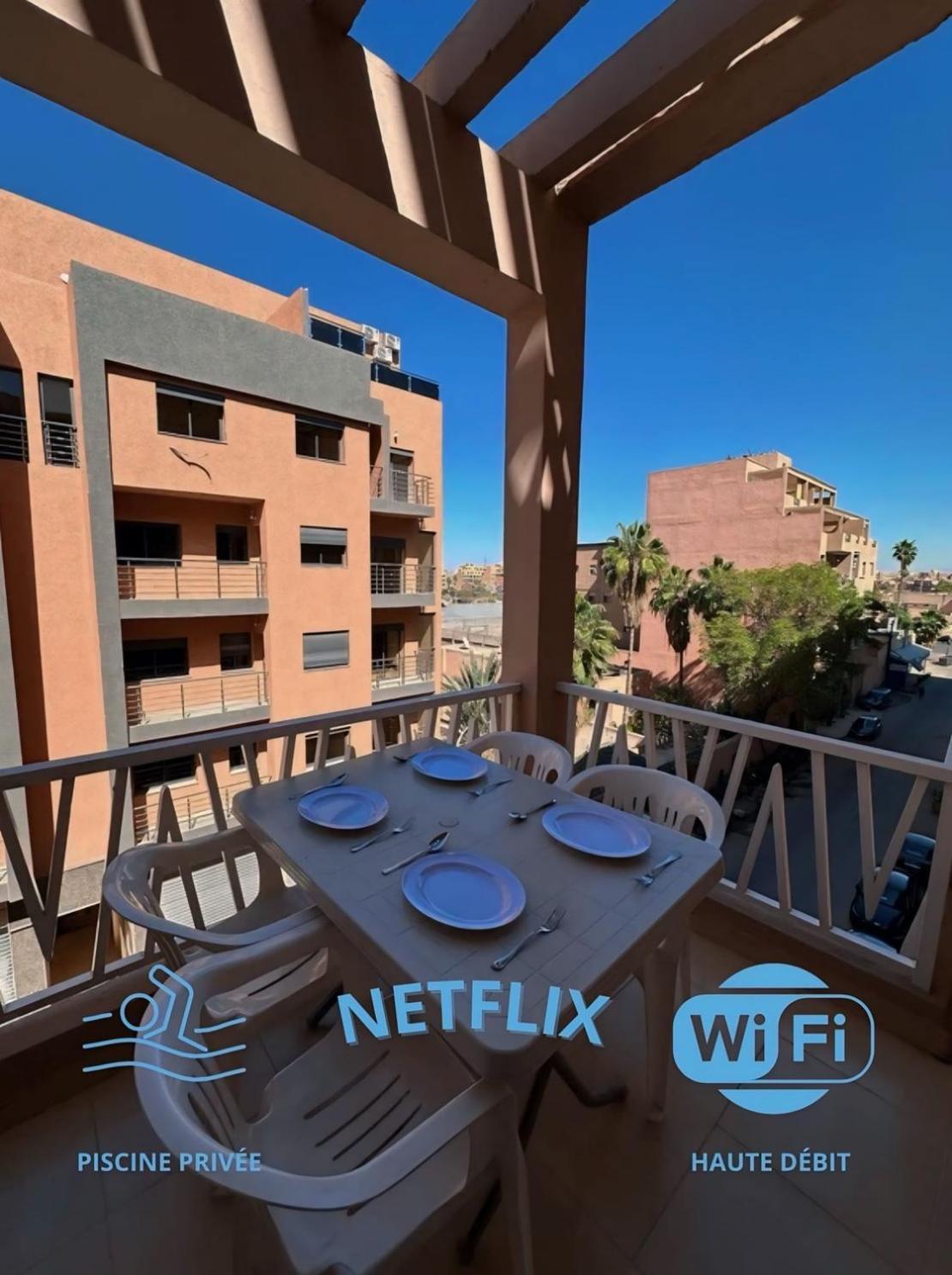 Rita : Vue, Piscine ,confort ! Appartement Marrakesh