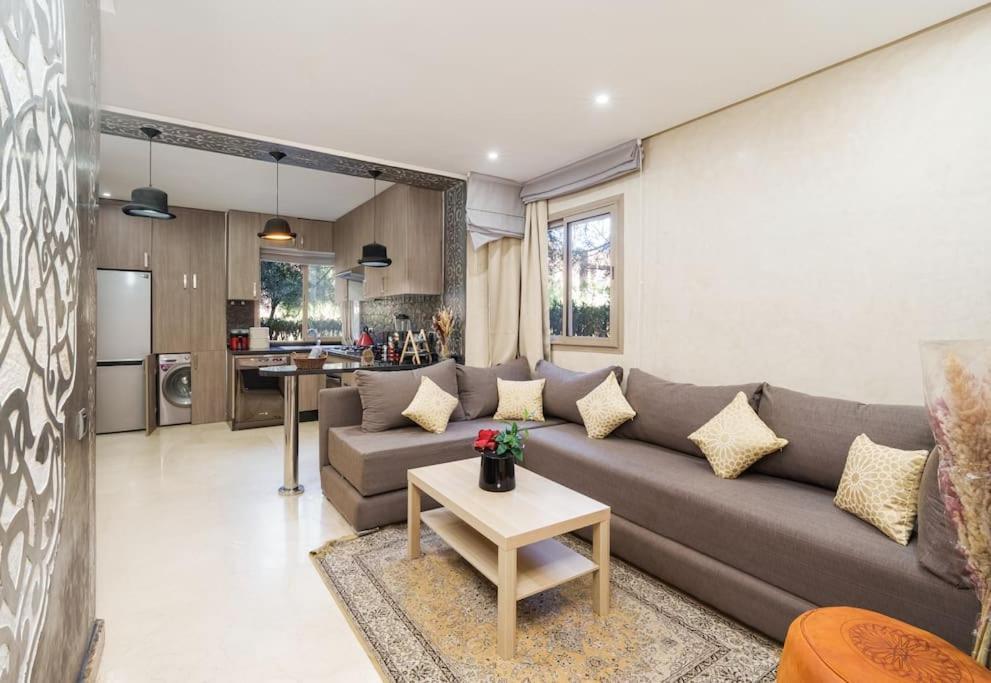 Apartment Perle Rare A Prestigia - Vue Sur Piscine & Jardin