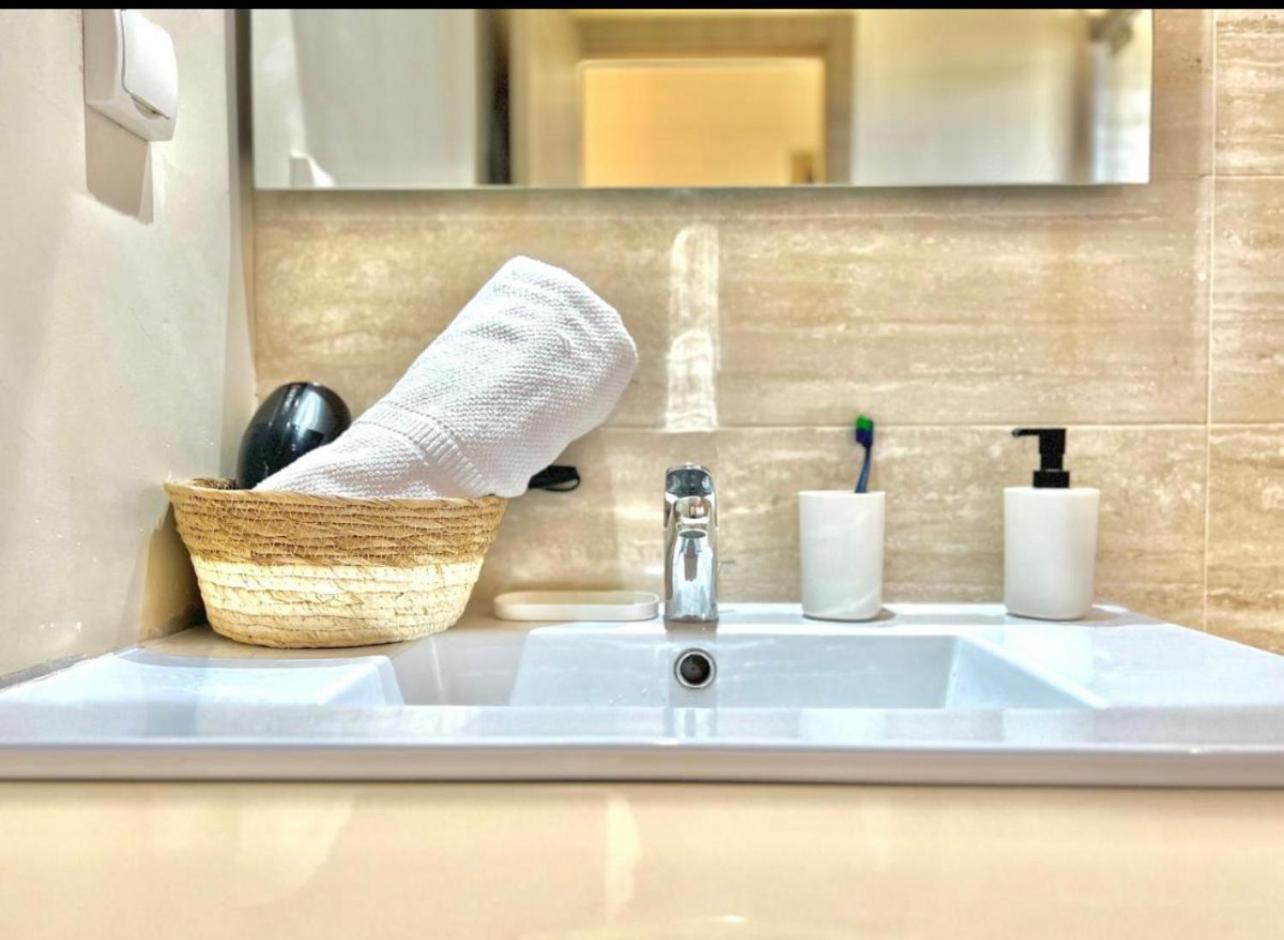 De Luxe Avec Jardin Vue Sur La Piscine Golf Securise 24h Sur 24 A 5 Minutes De L Aeroport Apartamento Marraquexe