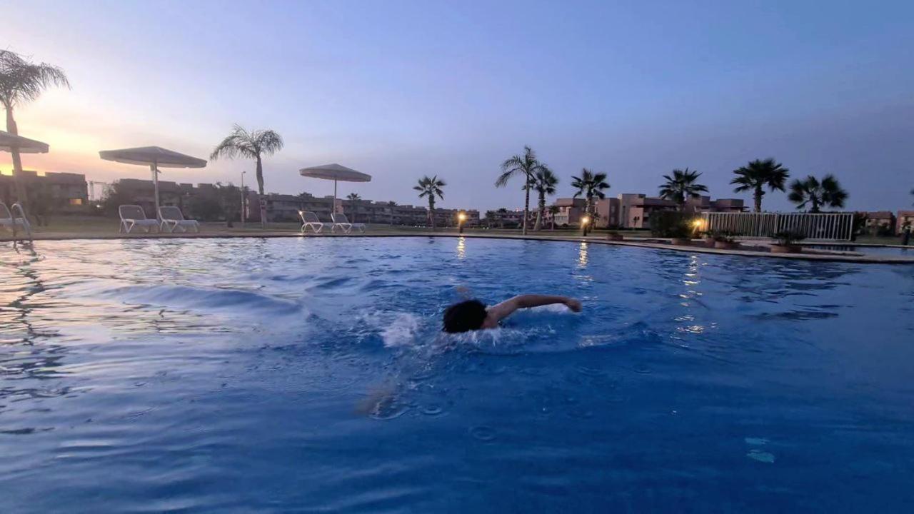 De Luxe Avec Jardin Vue Sur La Piscine Golf Securise 24h Sur 24 A 5 Minutes De L Aeroport